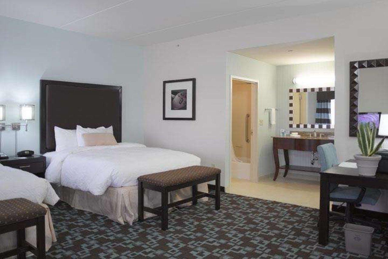 Hilton Garden Inn Oklahoma City North Quail Springs Bagian luar foto