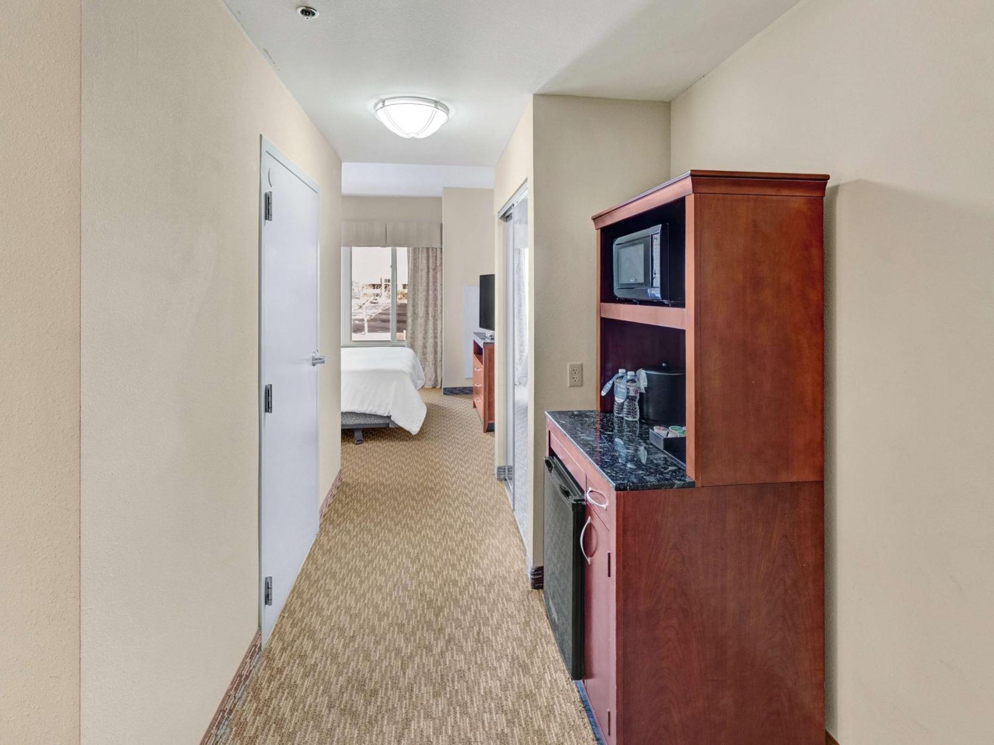 Hilton Garden Inn Oklahoma City North Quail Springs Bagian luar foto