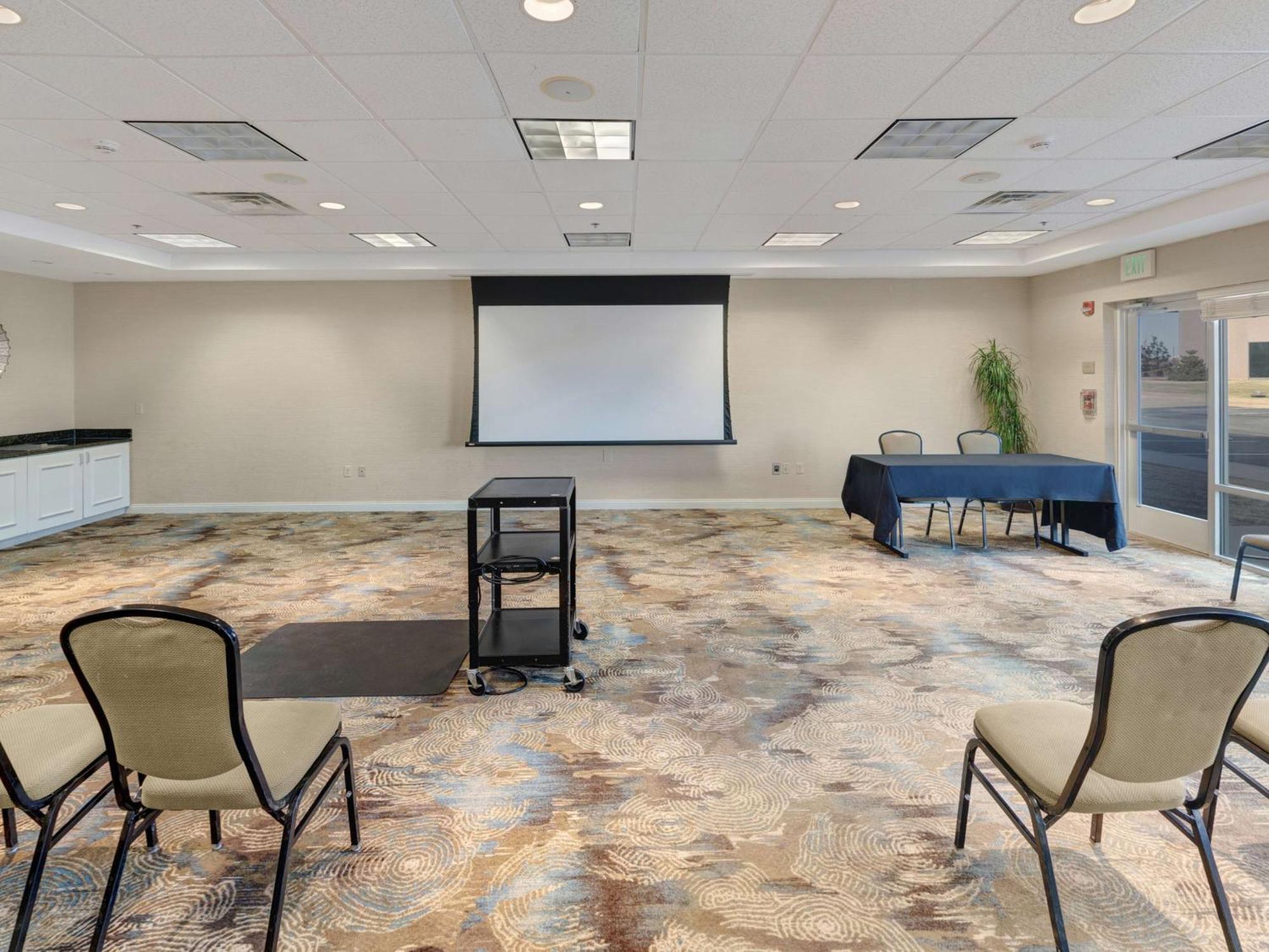 Hilton Garden Inn Oklahoma City North Quail Springs Bagian luar foto